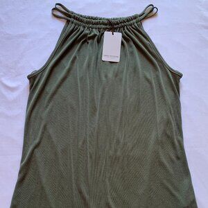 NWT Green Envelope Sleeveless Top
